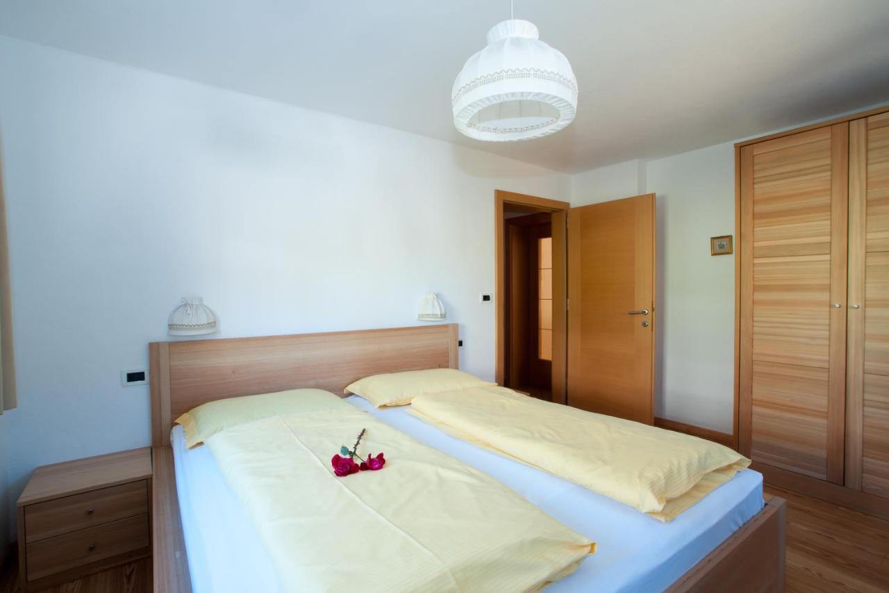 Apartments Rella Moroder Manuela Ортизеи Экстерьер фото