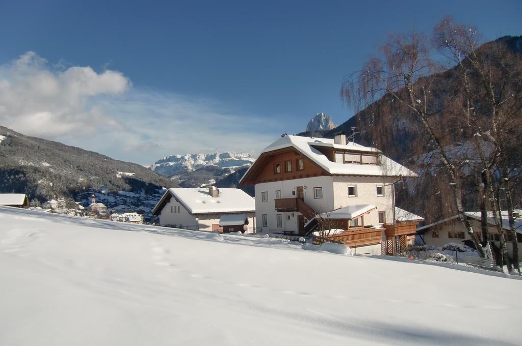 Apartments Rella Moroder Manuela Ортизеи Экстерьер фото